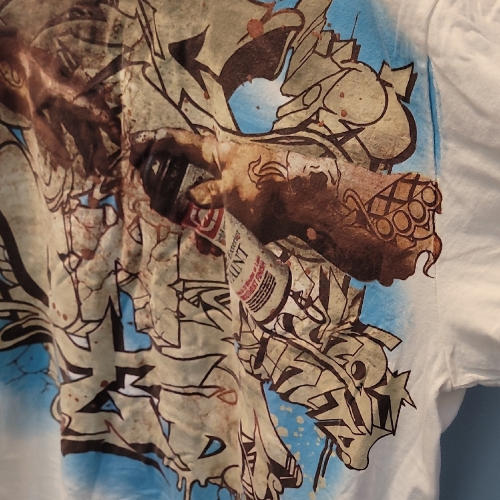Y2K Ecko Unlimited White Short-Sleeve Tee with Blue & Brown Graphic - Picture 4 of 6